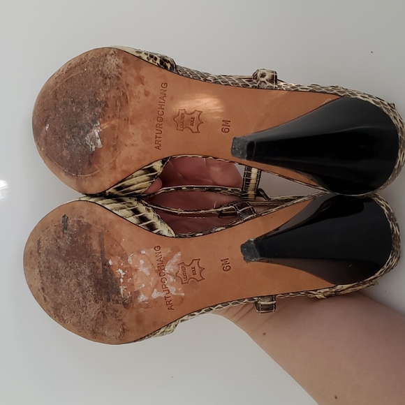 Animal Print Sandals - Picture 3 of 4